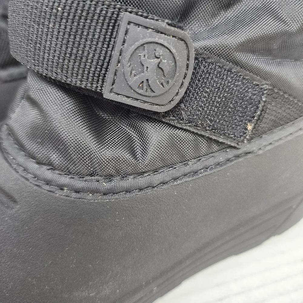 Northside Black Snow Boots Waterproof Winter Boots‎ Youth Size 4